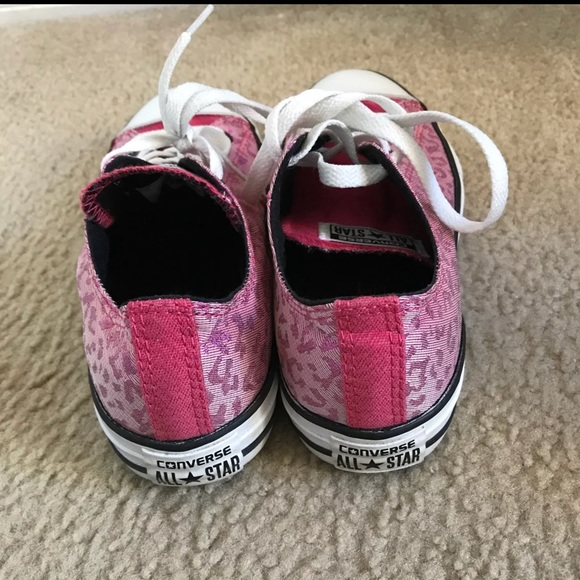 Converse - Picture 2 of 5